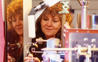 fot. Miki Koren, Weizmann Institute of Scienceעברית: מיקי קורן, מכון וייצמן למדע, CC BY-SA 3.0, via Wikimedia Commons