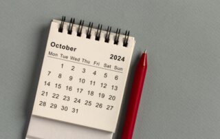 desktop calendar october 2024 is table